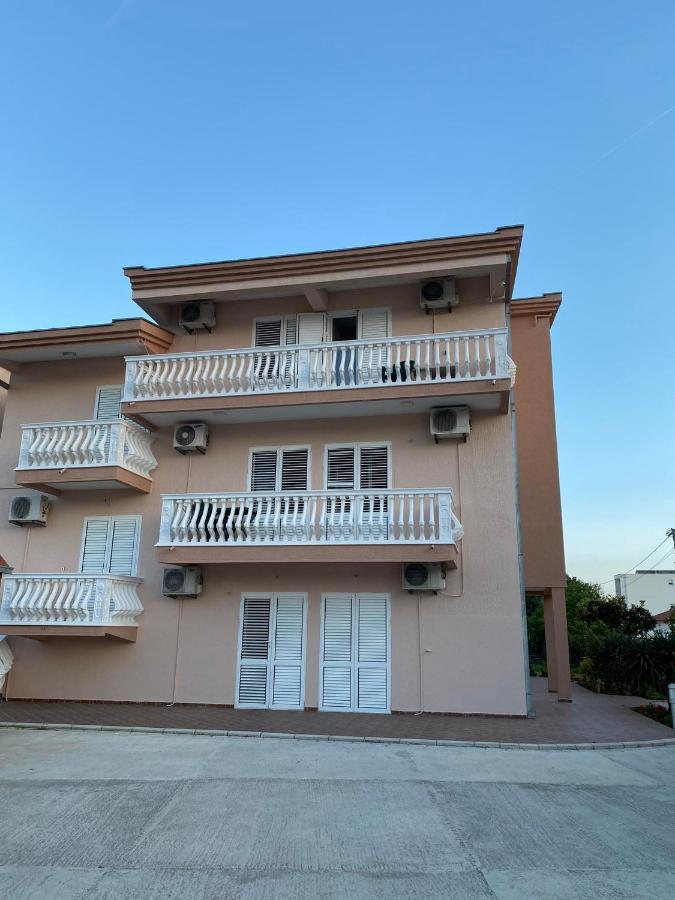 Curani House Lägenhet Ulcinj Exteriör bild